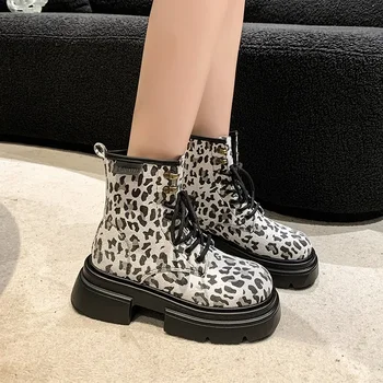 2023 Visoke Kakovosti Čevlji za Ženske Navzkrižno vezani ženski Čevlji Modni Leopard Tiskanja Vroče Drobno Okroglo Glavo Priložnostne Platformo Gleženj Škornji